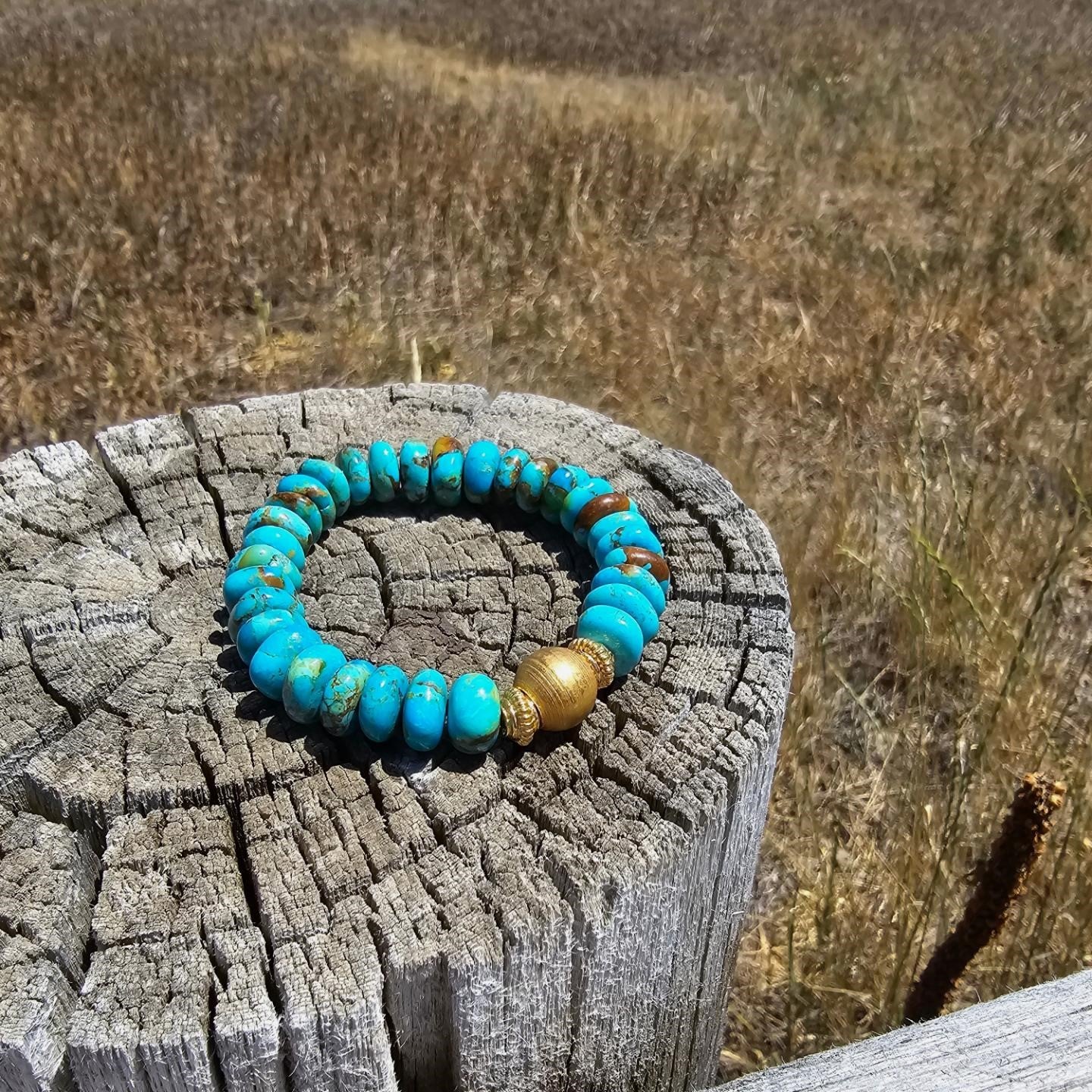 Grace Turquoise and Gold Stretch Bracelet